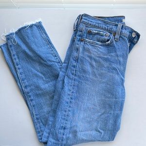 LEVIS Wedgie Women’s Jeans, size 27